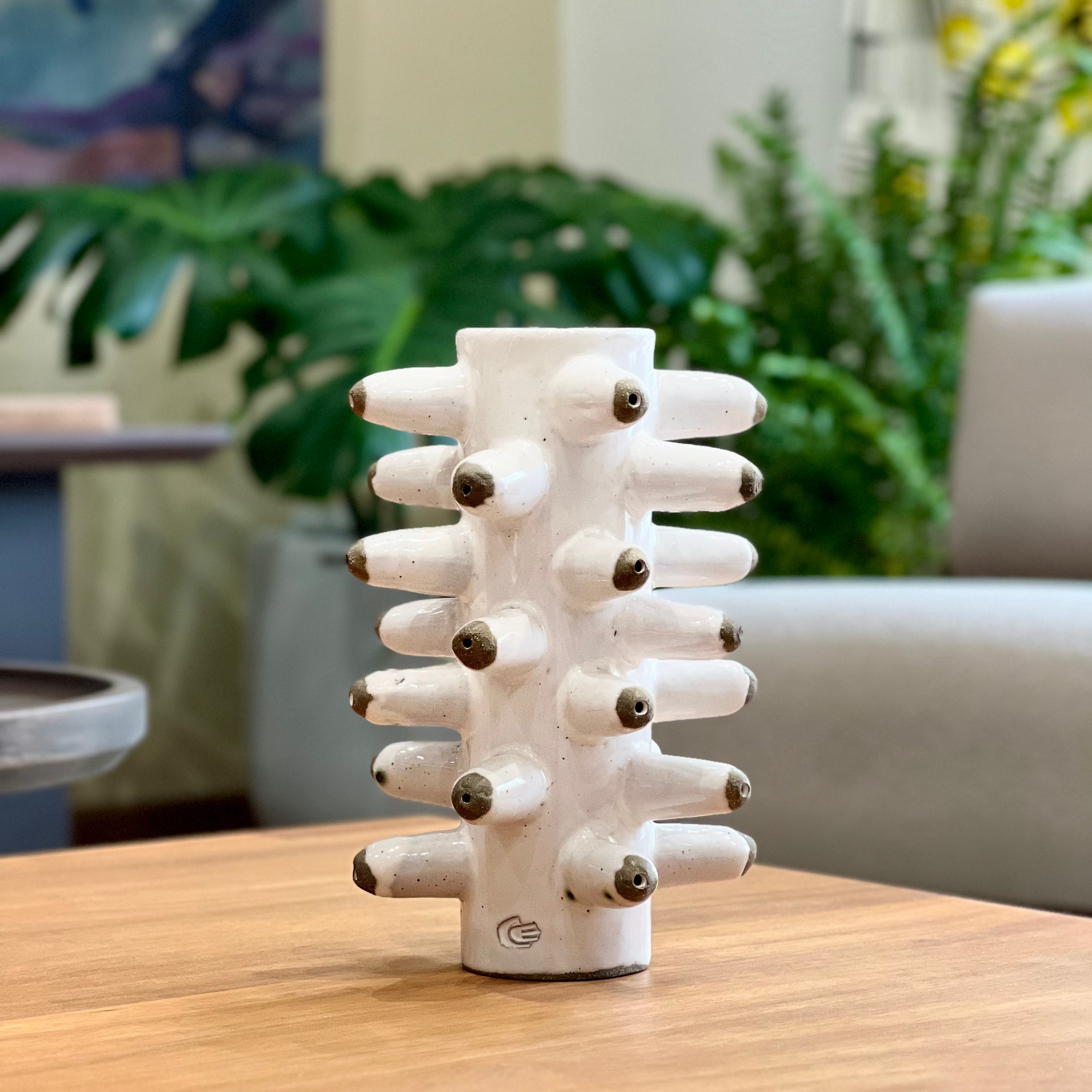 Chris Escajadillo - Vaso Blanco Puas