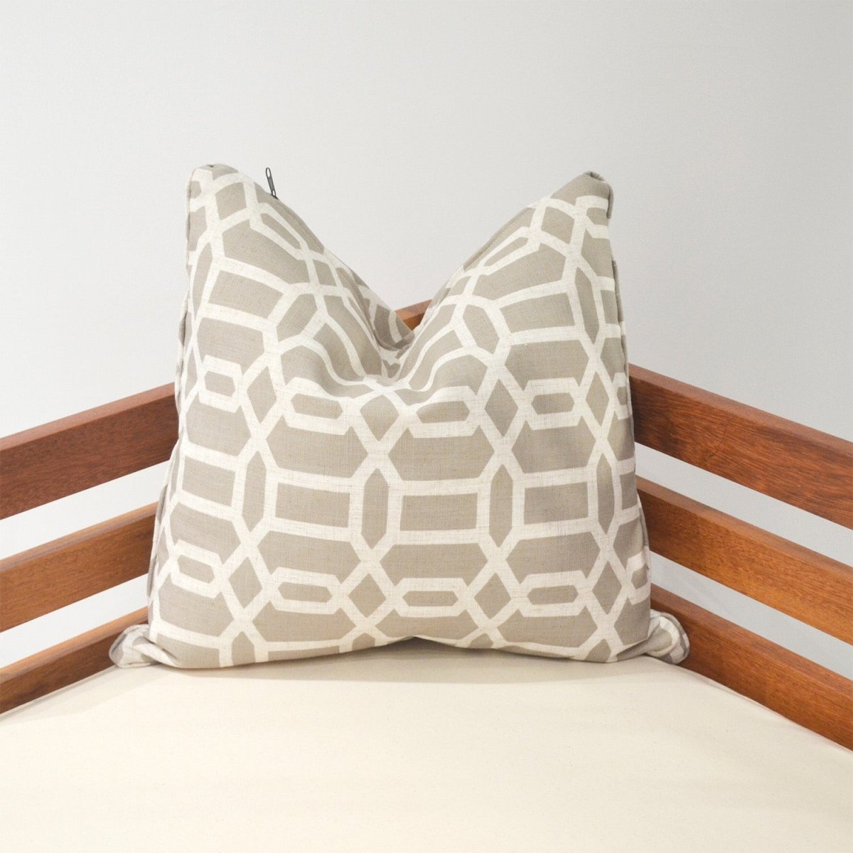 Cojín Fretwork Cota - NUMI