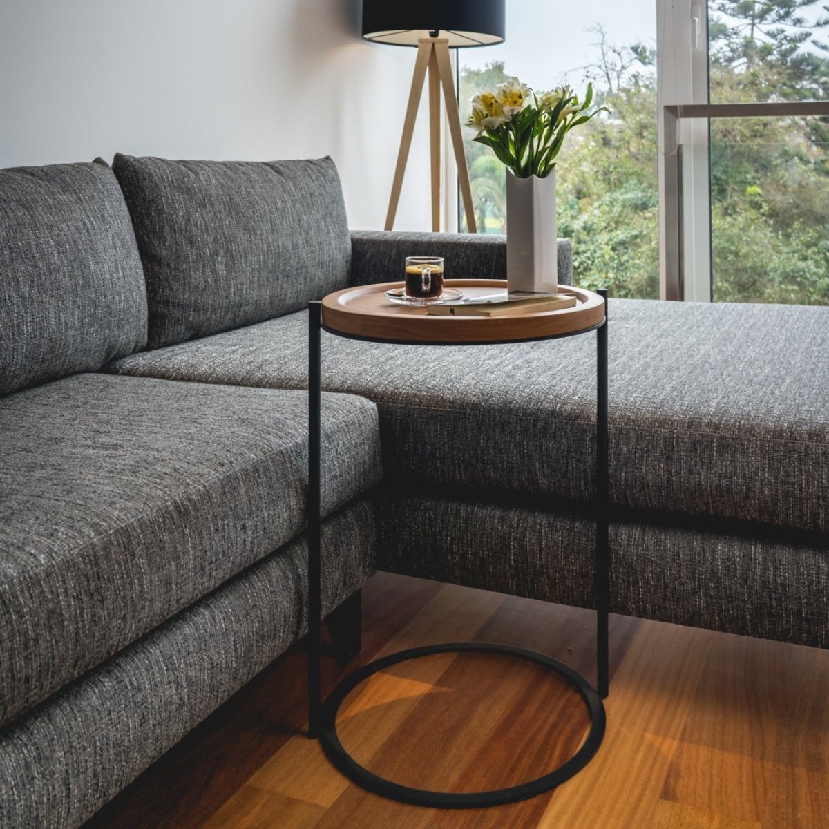 Mesa Auxiliar Ares - NUMI